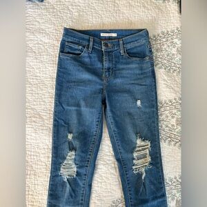 Levi 721 High Rise Skinny Blue Distressed Jeans